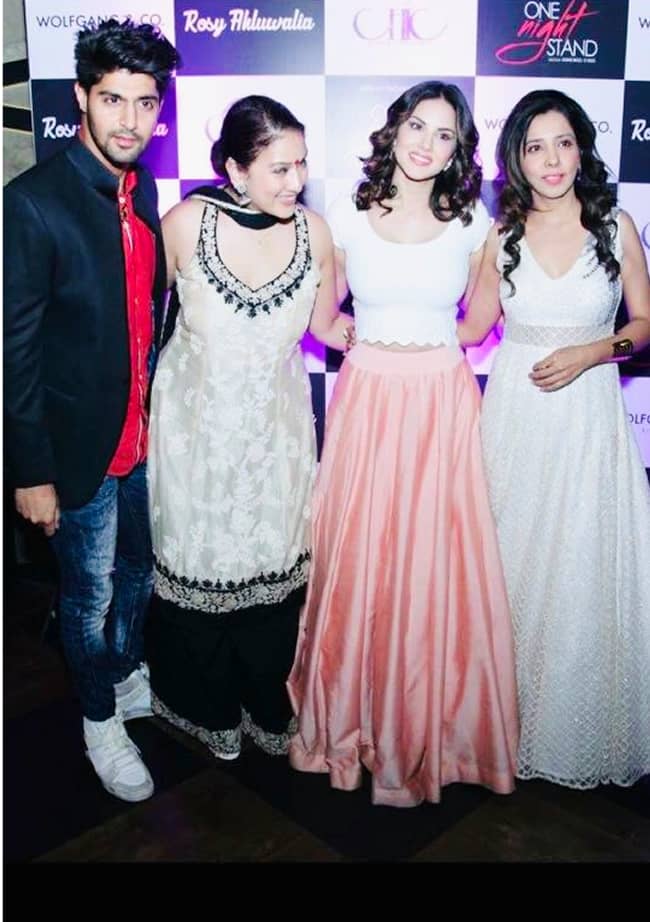 Bollywood Debut – One Night Stand, 2015