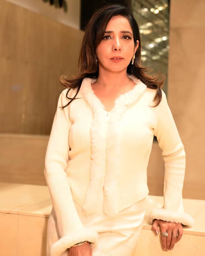 Earthloom – Threads of Heritage: A fashionable….