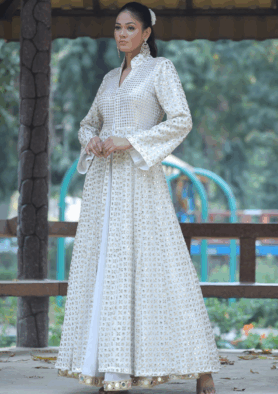 Taranum – Embroidered Jacket & Skirt Set