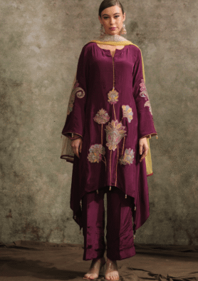 Gulnaar Suit Set