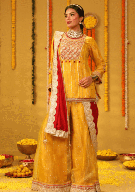 Kesar Suit Set